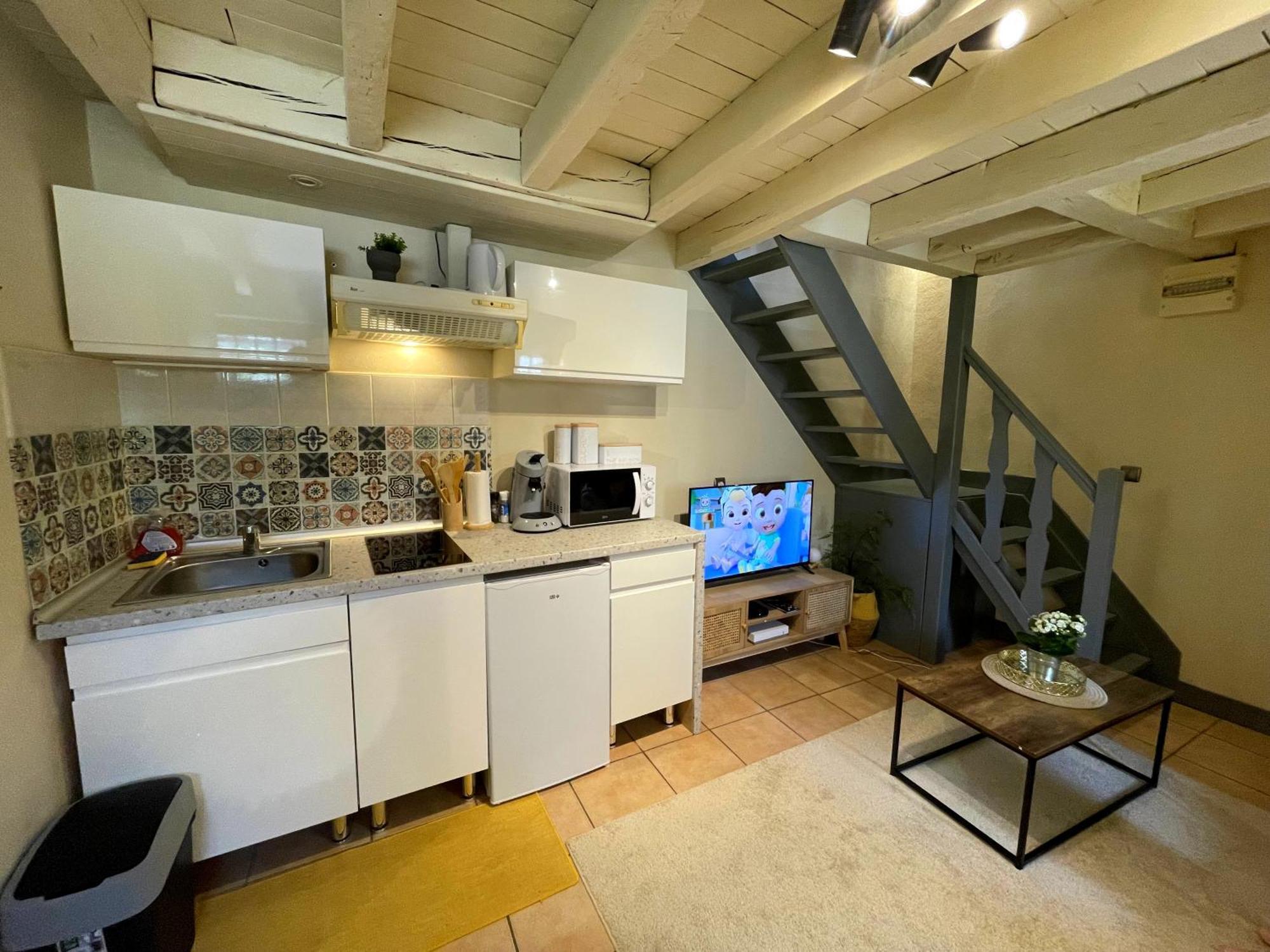 "Sainte Valiere", Appartement Calme Sur Cour Privative, Nevers Extérieur photo